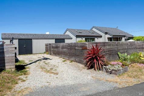 7187 Cliff Avenue Bodega Bay CA 94923