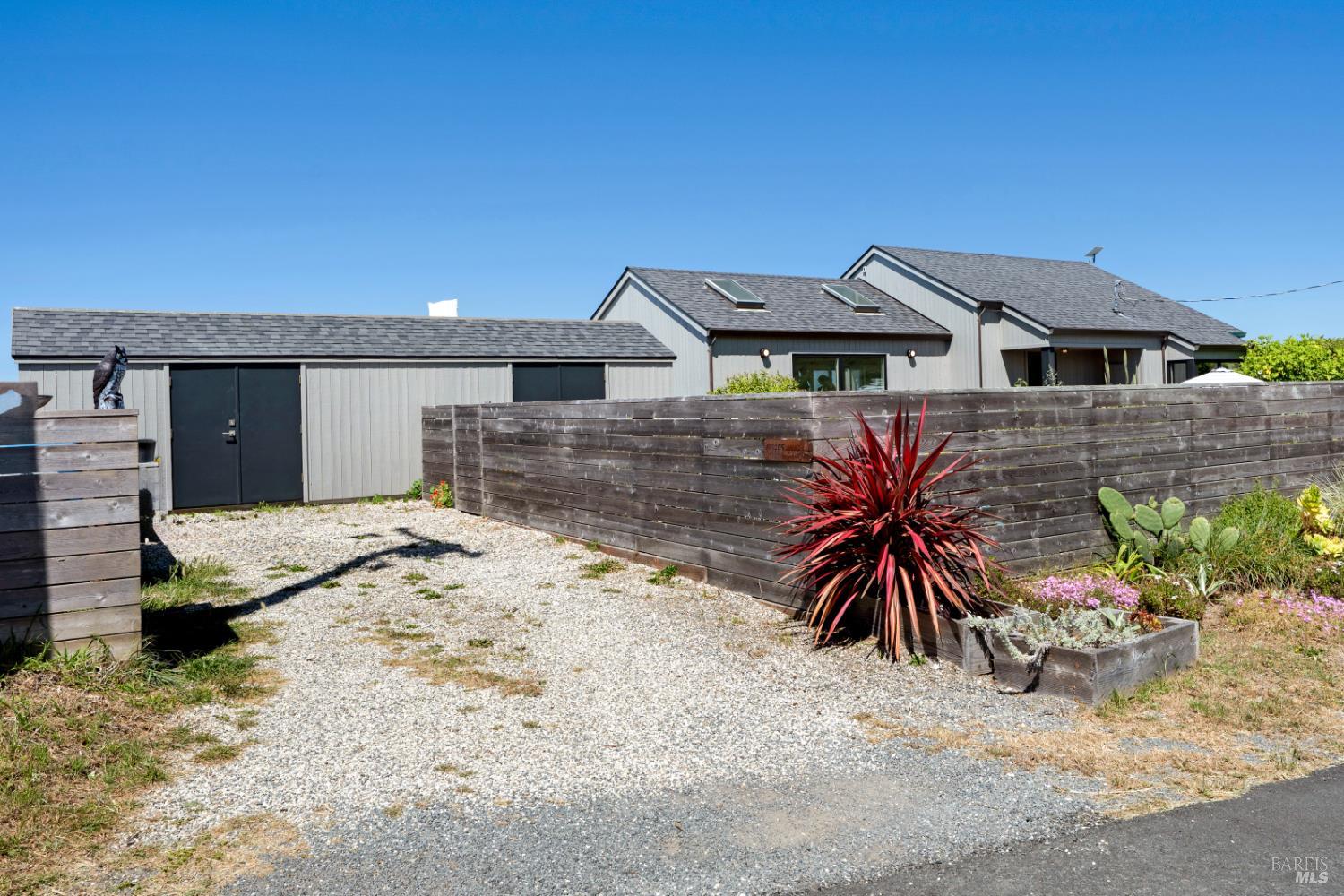 7187 Cliff Avenue Bodega Bay CA 94923
