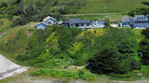 7187 Cliff Avenue Bodega Bay CA 94923