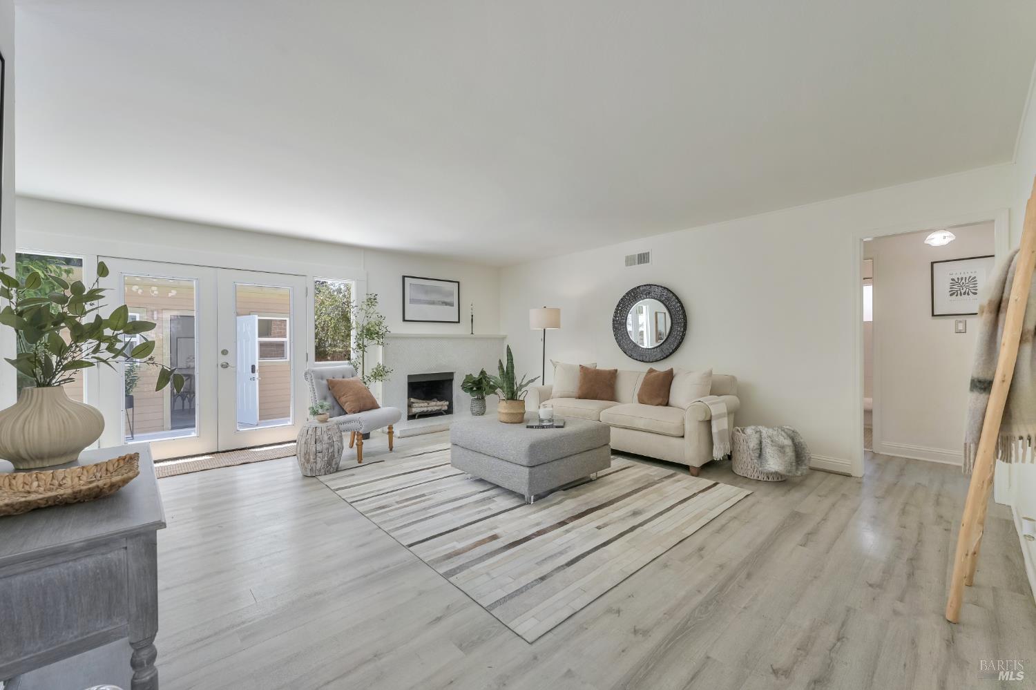 555 Arthur Street Novato CA 94947