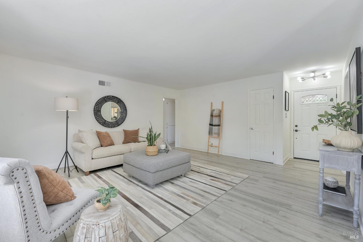 555 Arthur Street Novato CA 94947