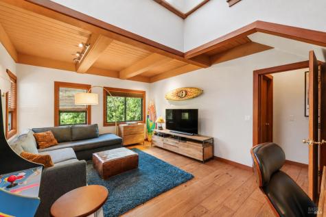 400 Laverne Avenue Mill Valley CA 94941
