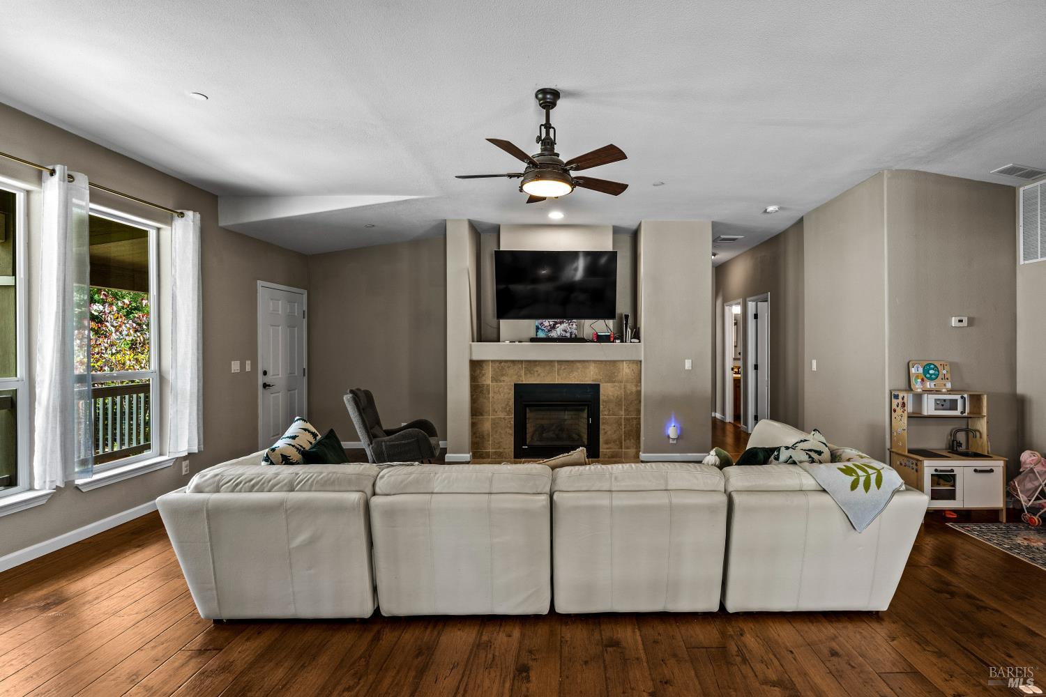 109 Rose Lane St. Helena CA 94508