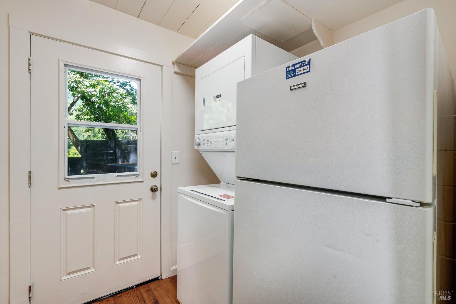 11075 Dell Avenue Forestville CA 95436