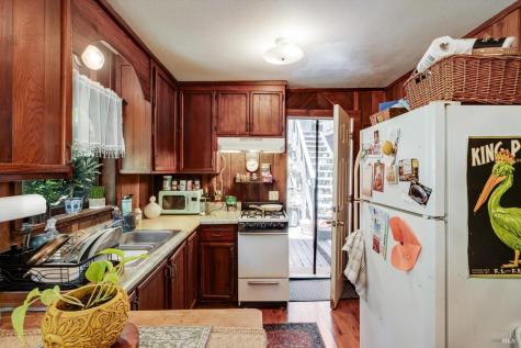 11075 Dell Avenue Forestville CA 95436