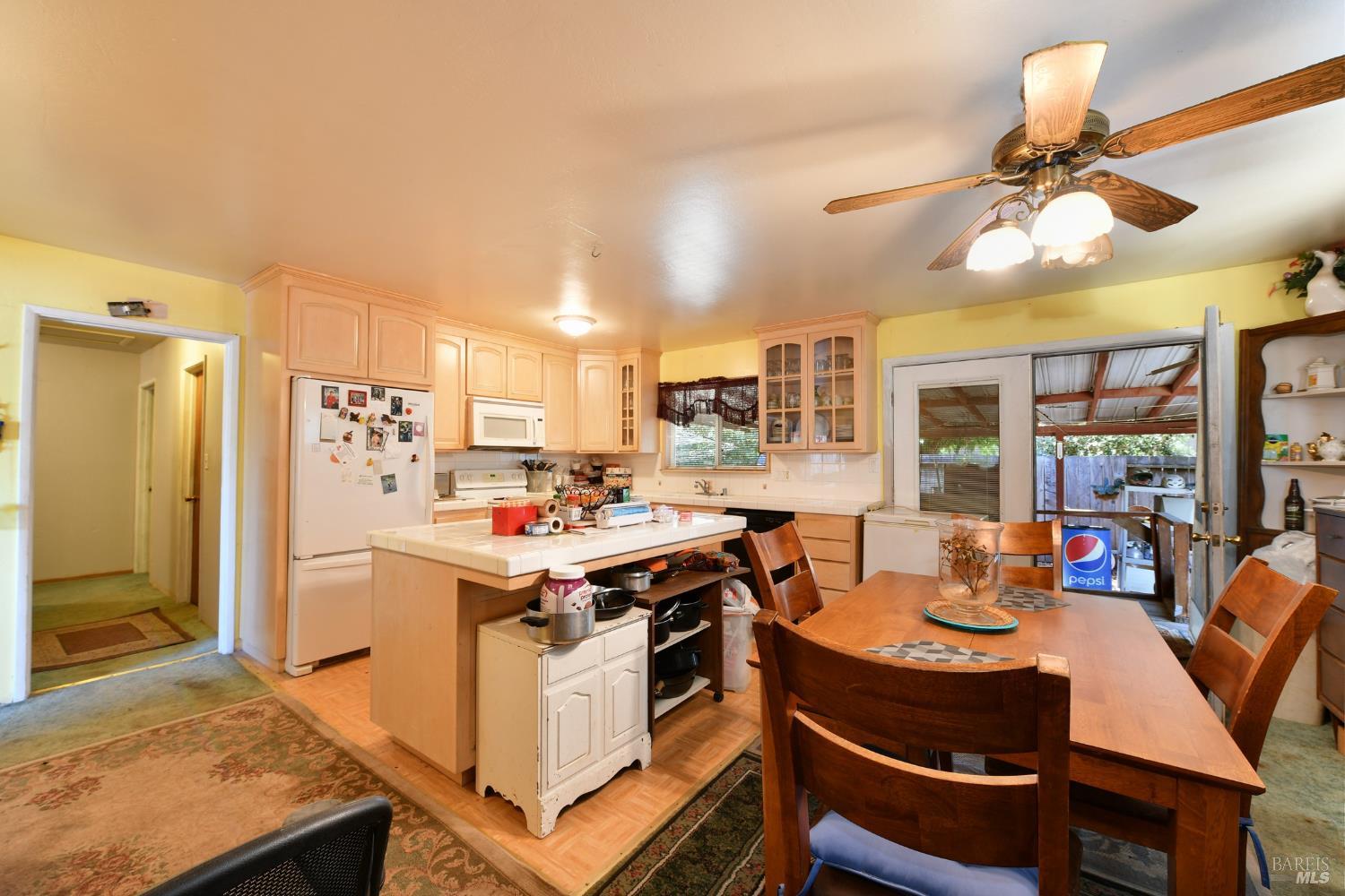2215 Santa Fe Drive Santa Rosa CA 95405