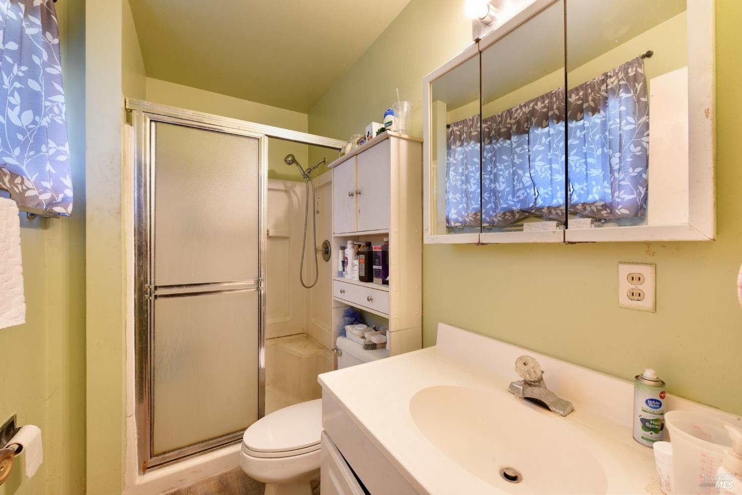2215 Santa Fe Drive Santa Rosa CA 95405