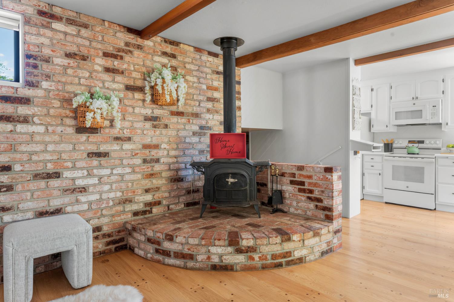 329 Jones Street Ukiah CA 95482