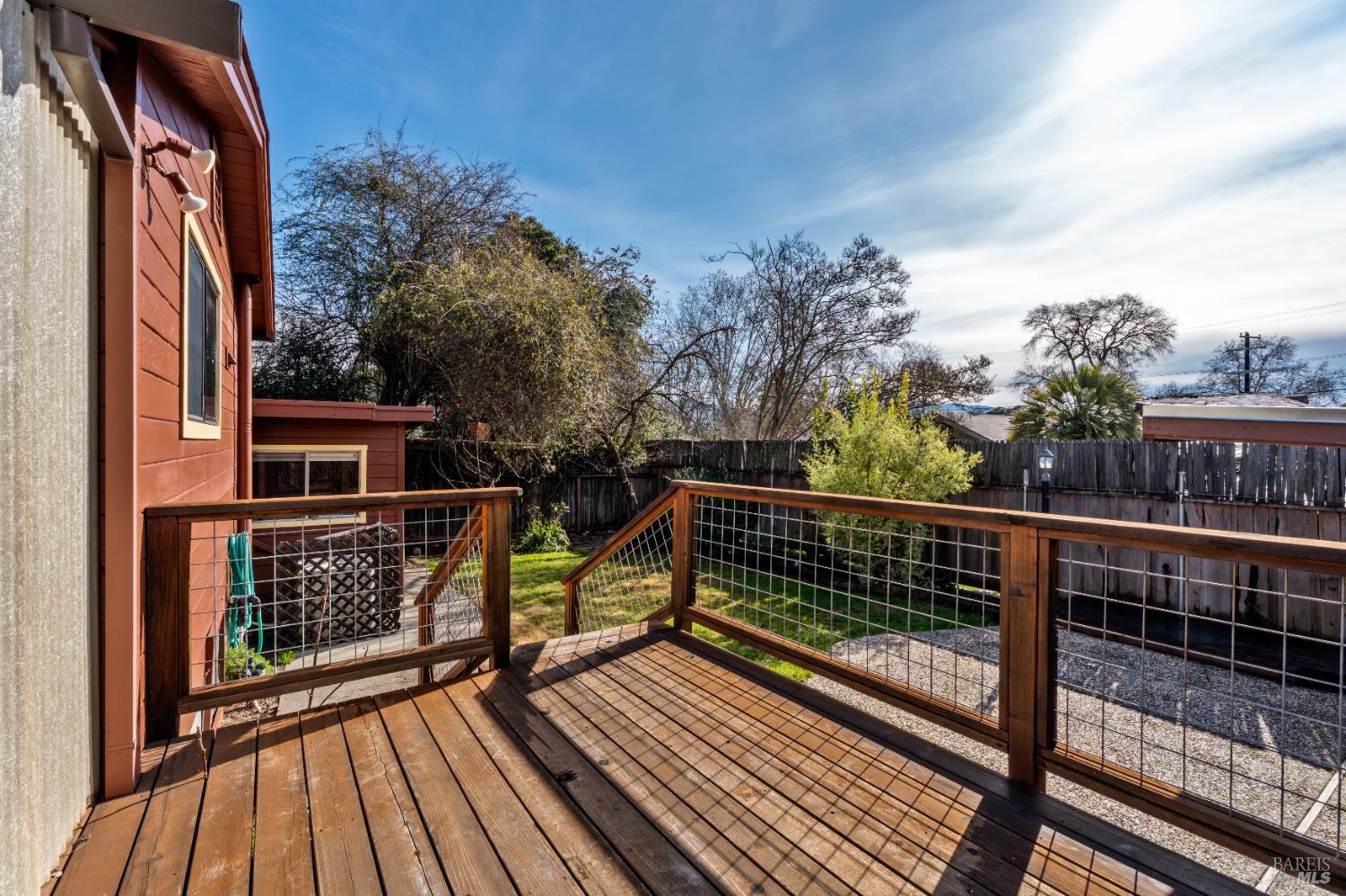 329 Jones Street Ukiah CA 95482