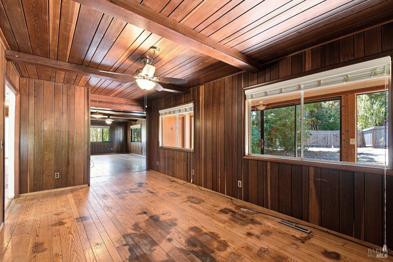 815 Blessing Way Sebastopol CA 95472
