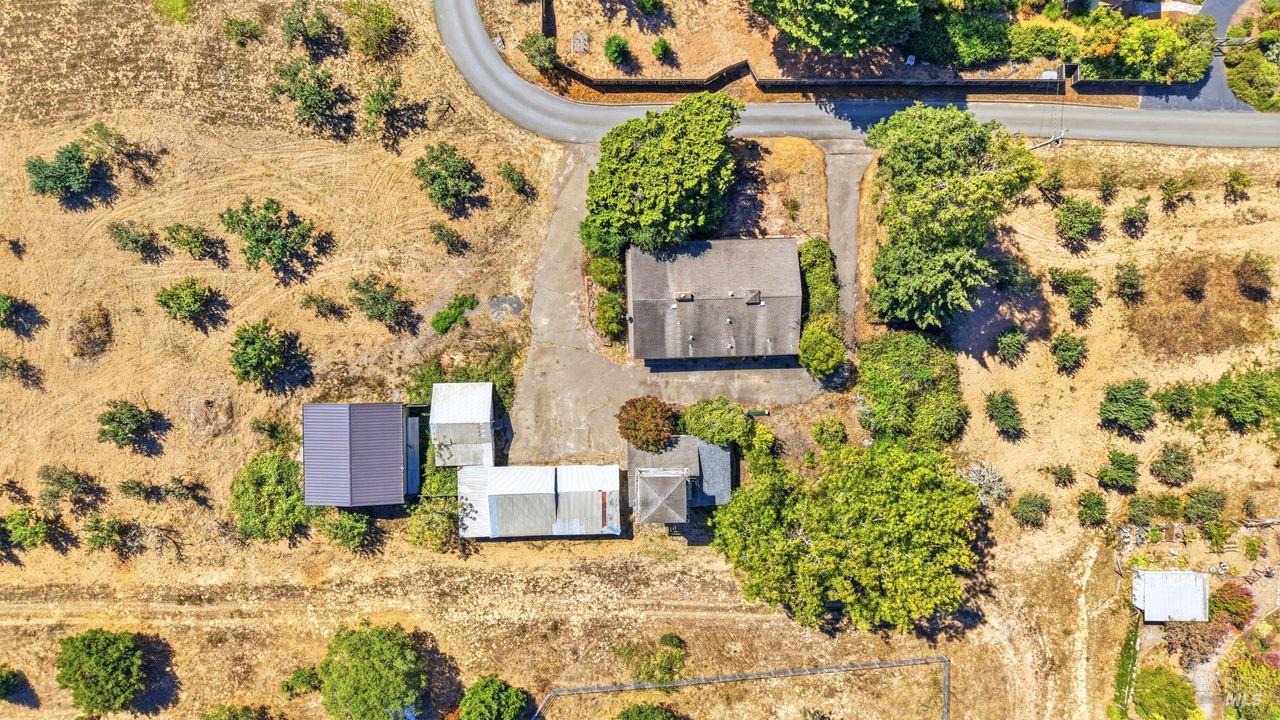 815 Blessing Way Sebastopol CA 95472