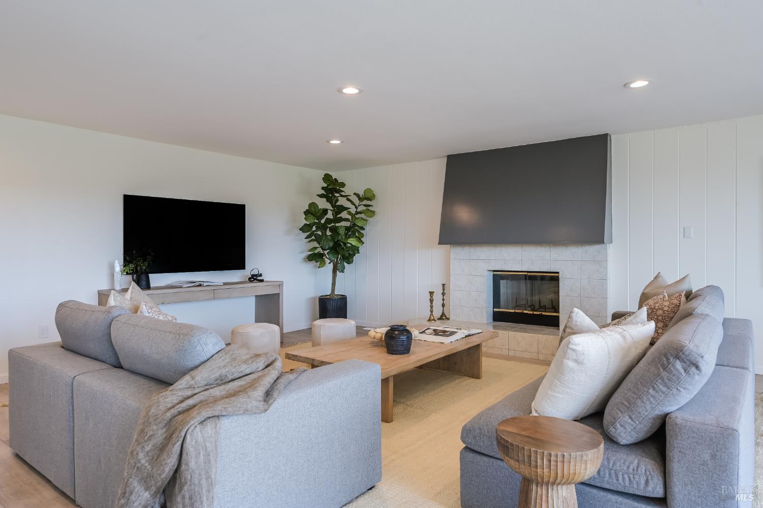 54 Bay Vista Drive Mill Valley CA 94941