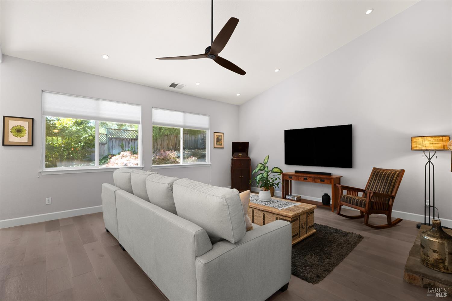 3420 Henderson Circle Santa Rosa CA 95403
