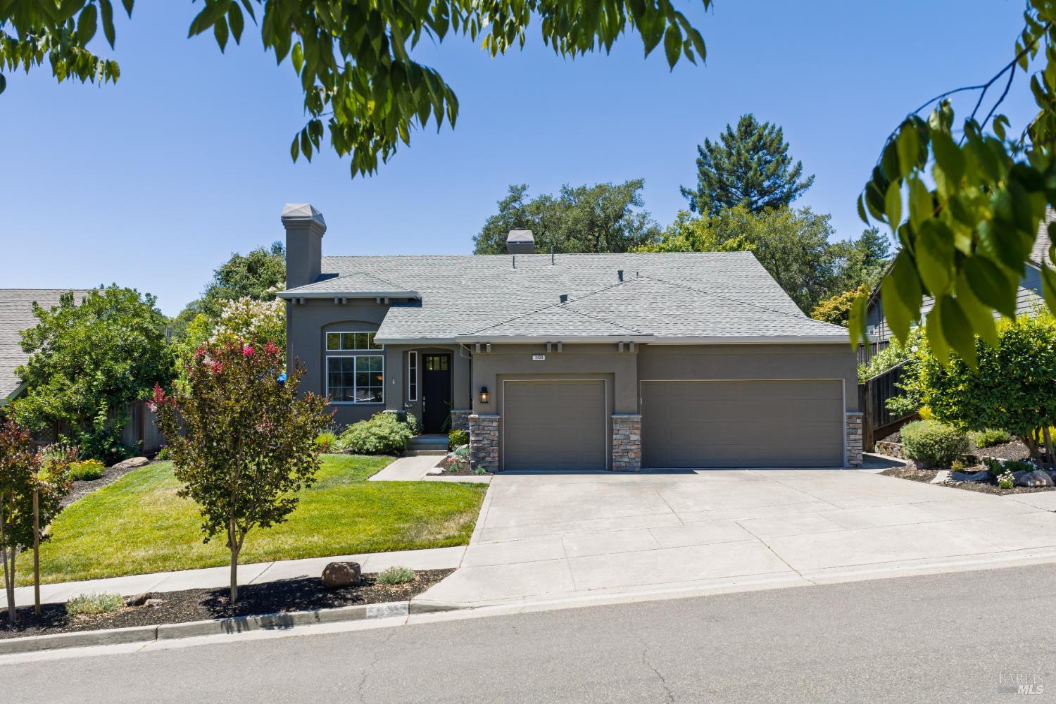 3420 Henderson Circle Santa Rosa CA 95403