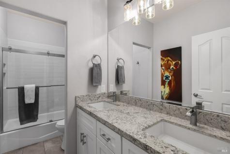3420 Henderson Circle Santa Rosa CA 95403
