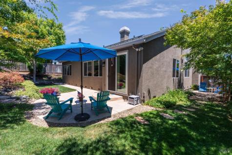 3420 Henderson Circle Santa Rosa CA 95403