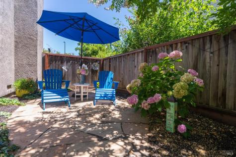 3420 Henderson Circle Santa Rosa CA 95403
