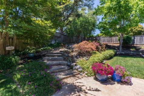 3420 Henderson Circle Santa Rosa CA 95403