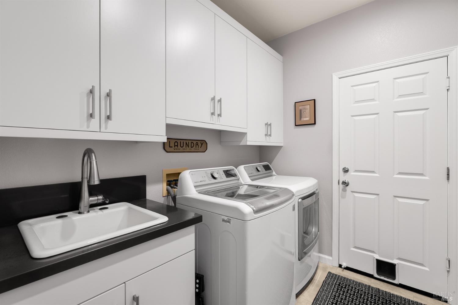 3420 Henderson Circle Santa Rosa CA 95403