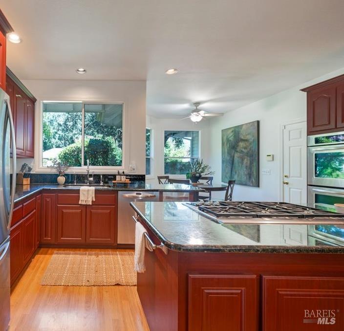 934 Fairway Drive Sonoma CA 95476
