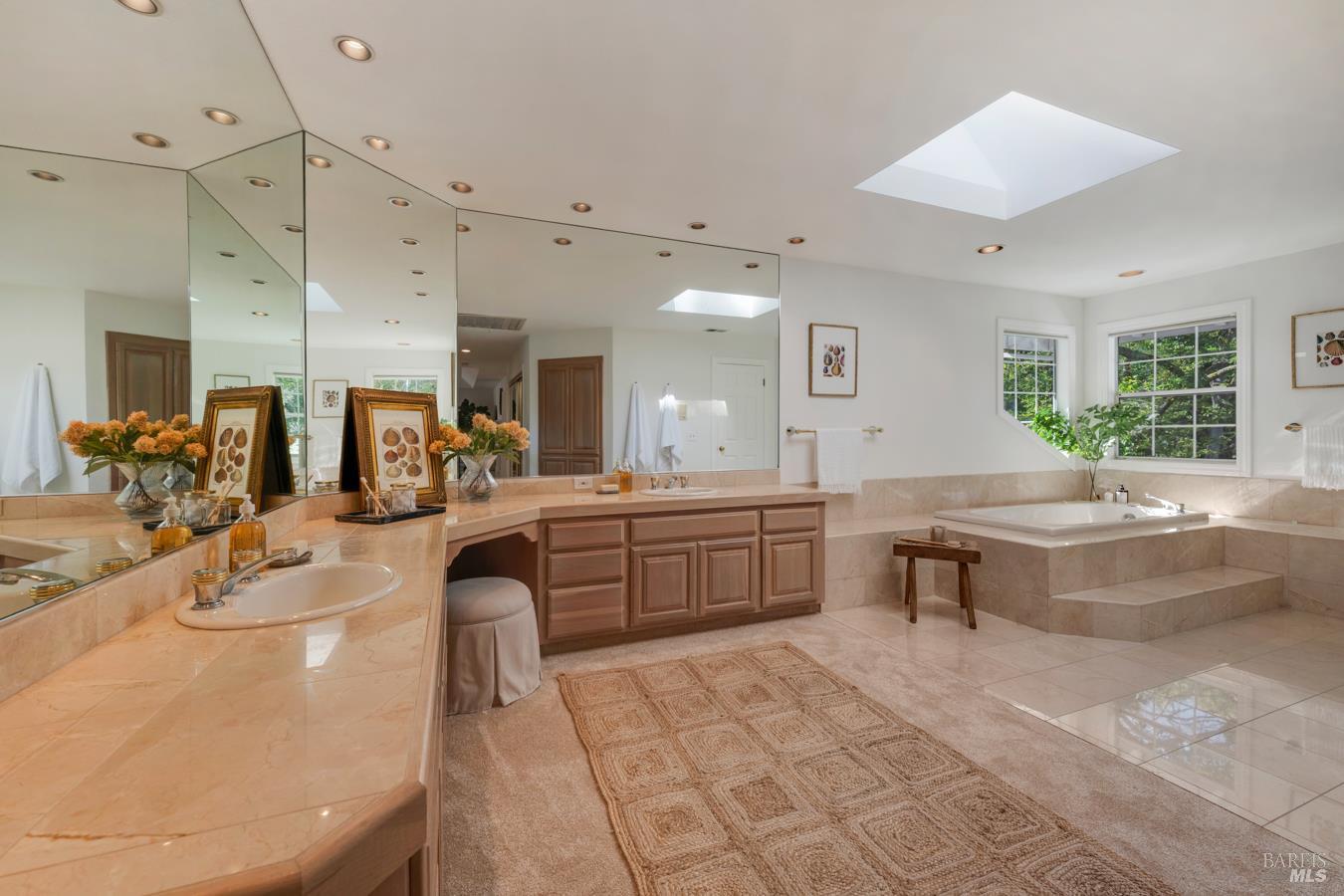 934 Fairway Drive Sonoma CA 95476