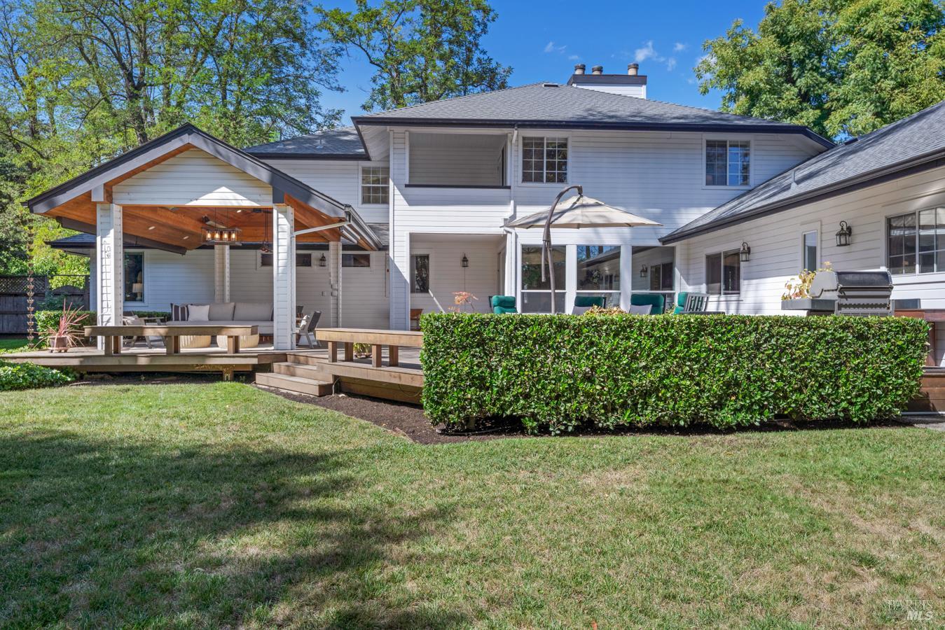 934 Fairway Drive Sonoma CA 95476