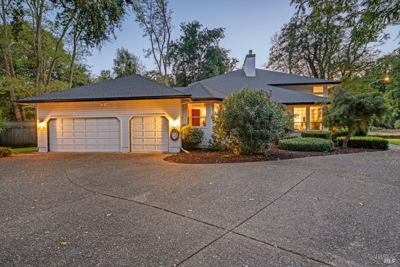 934 Fairway Drive Sonoma CA 95476