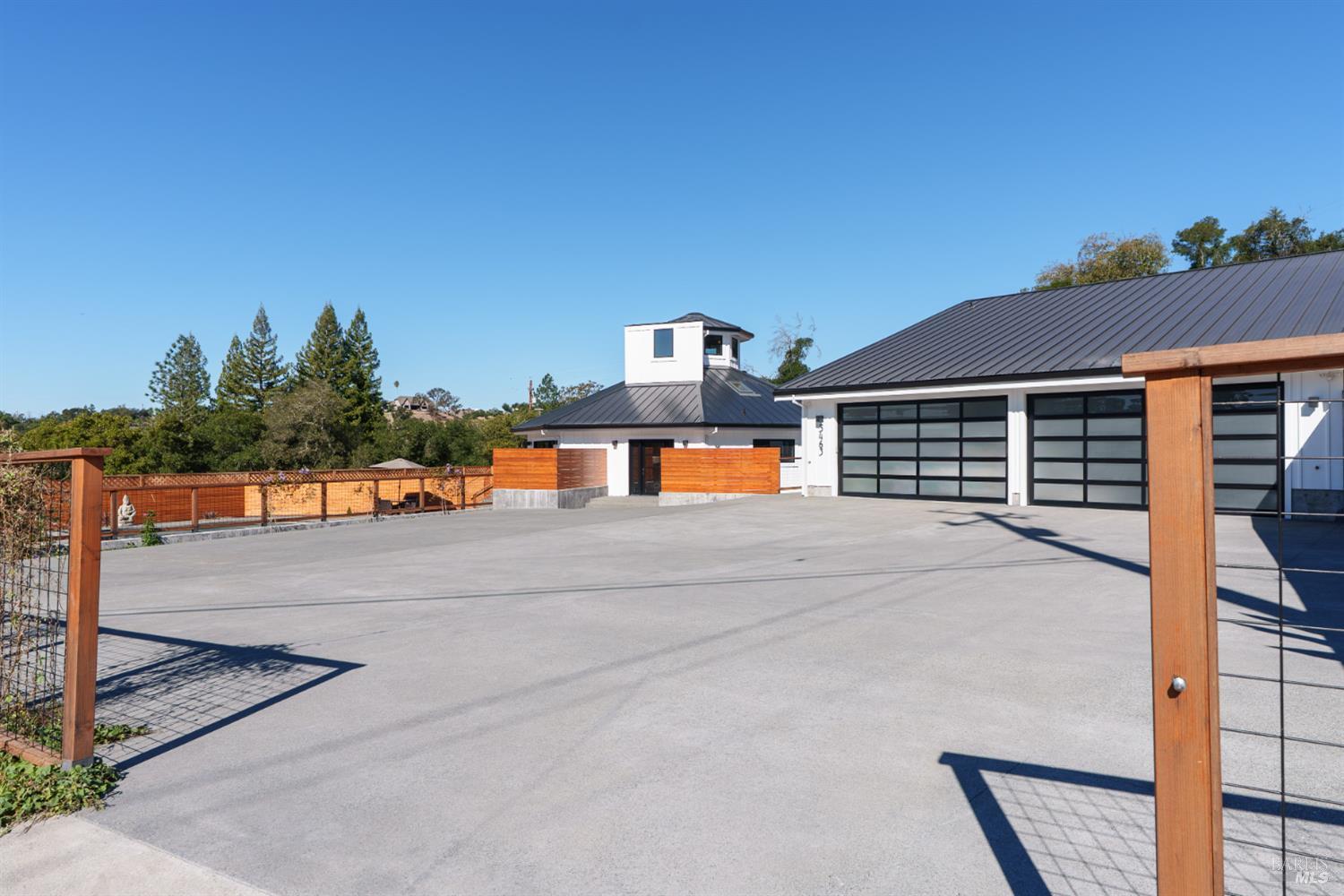 5463 Dana Drive Santa Rosa CA 95404