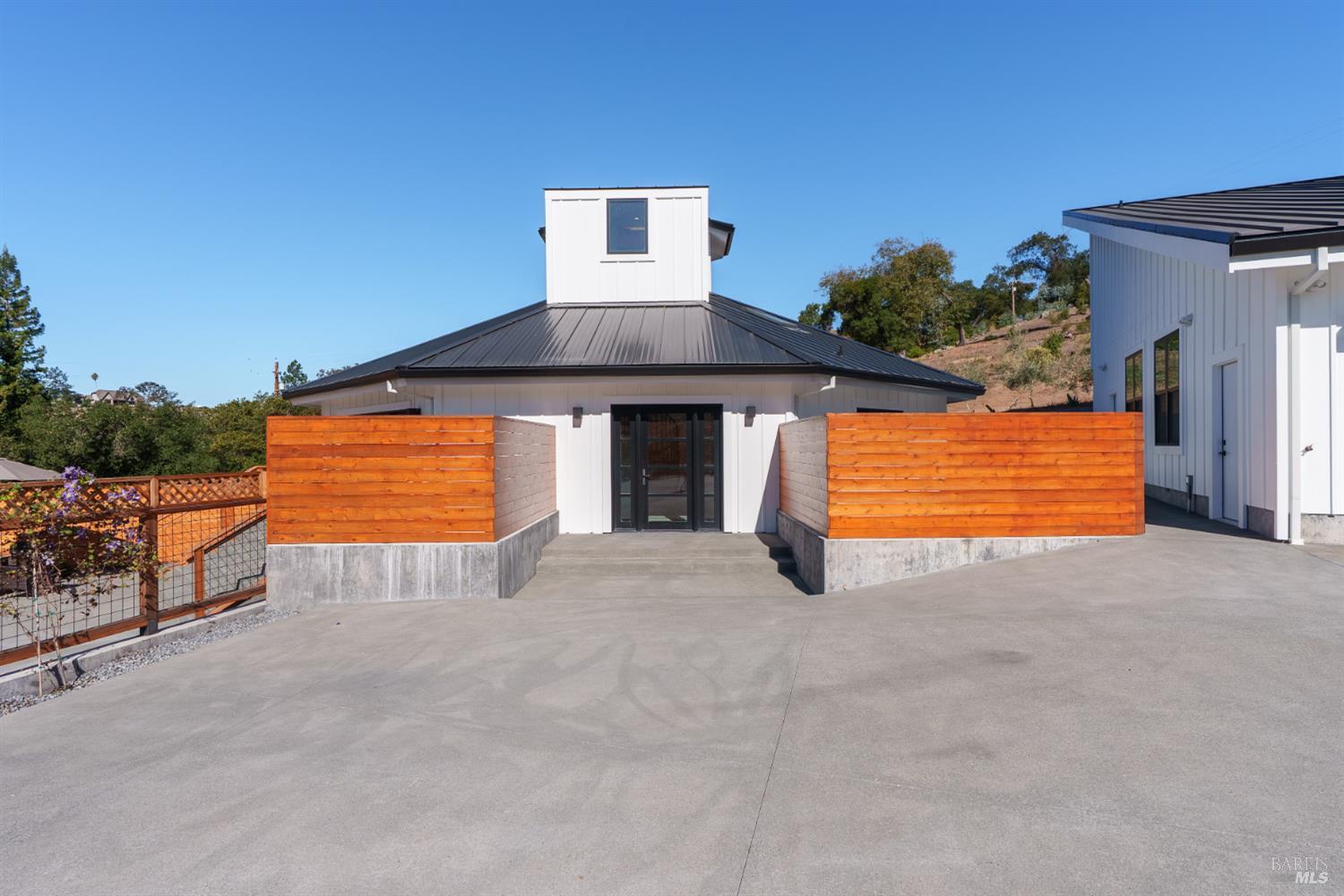 5463 Dana Drive Santa Rosa CA 95404