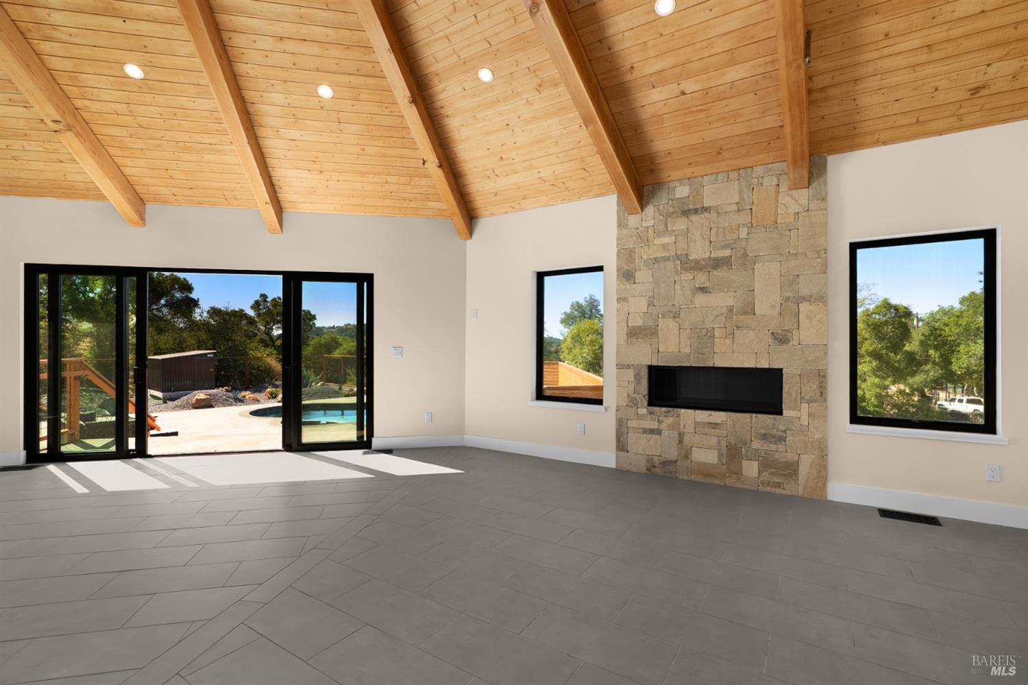 5463 Dana Drive Santa Rosa CA 95404
