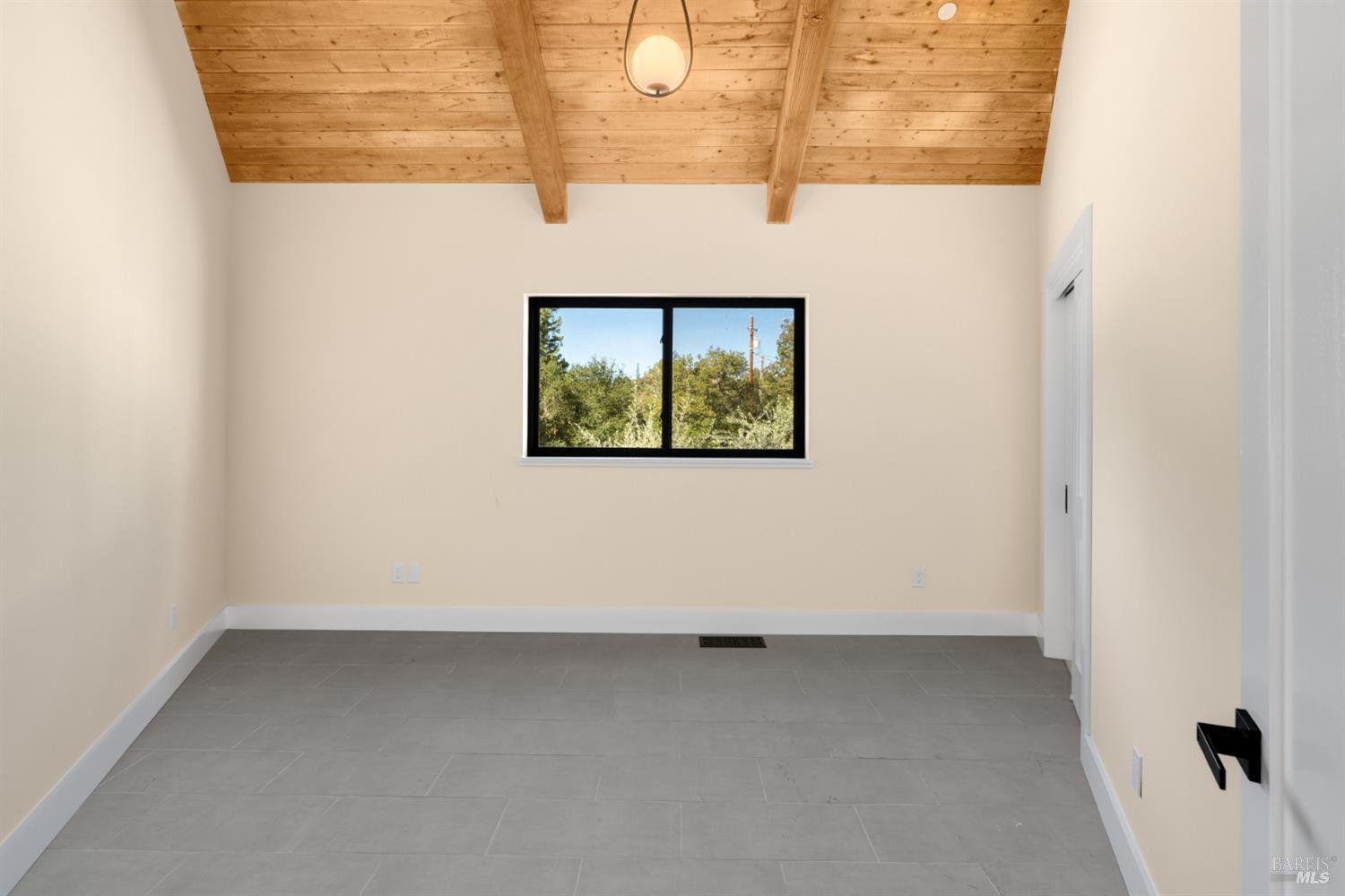 5463 Dana Drive Santa Rosa CA 95404