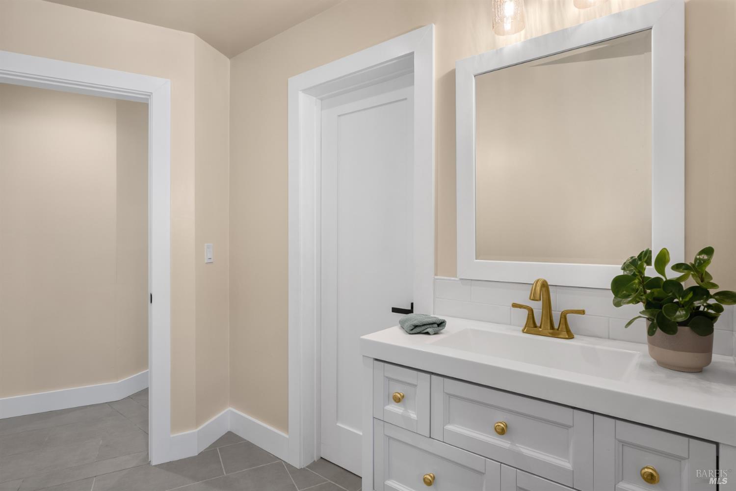 5463 Dana Drive Santa Rosa CA 95404