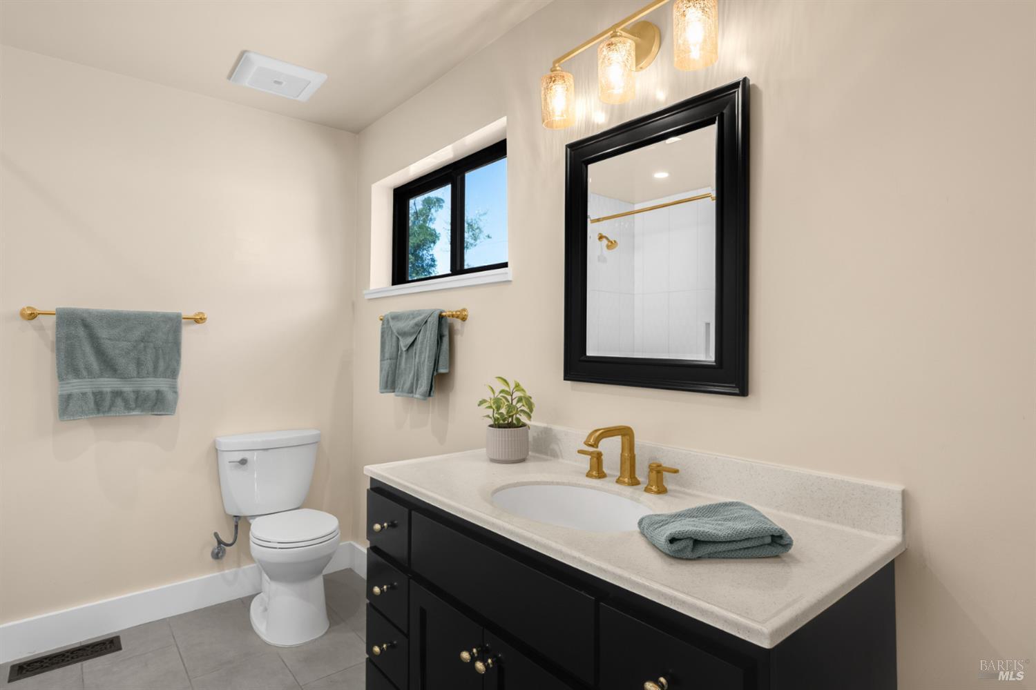 5463 Dana Drive Santa Rosa CA 95404