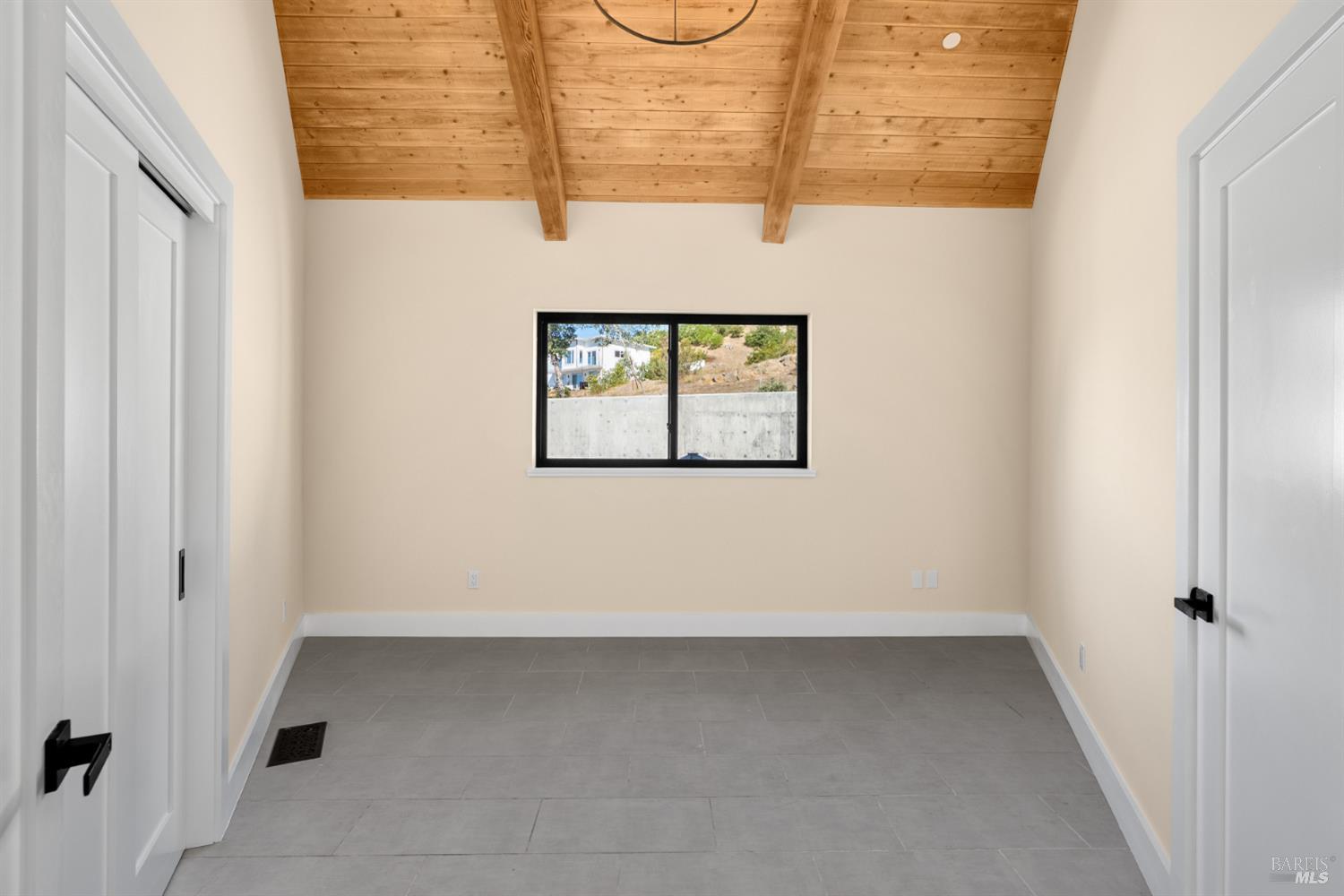 5463 Dana Drive Santa Rosa CA 95404