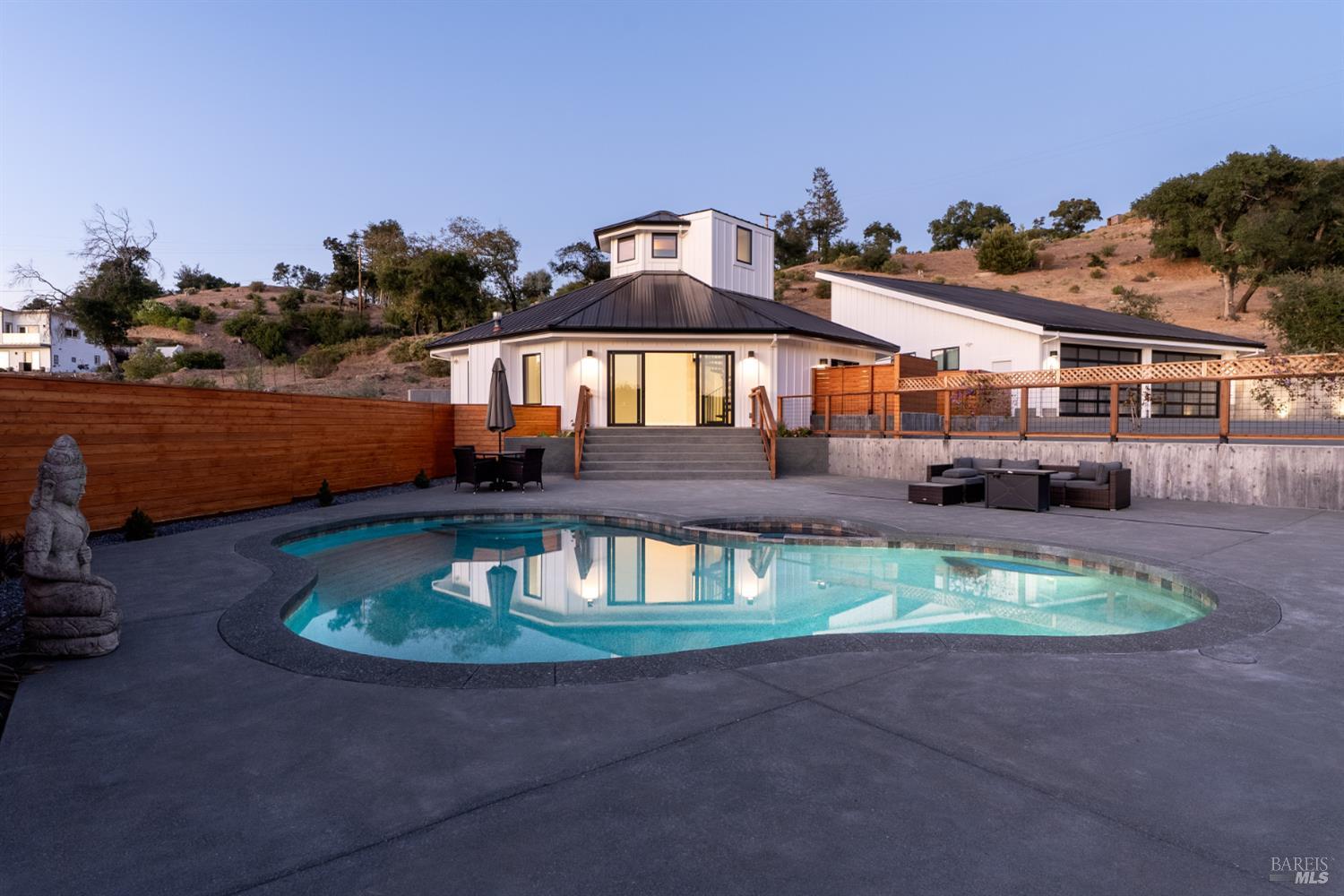 5463 Dana Drive Santa Rosa CA 95404