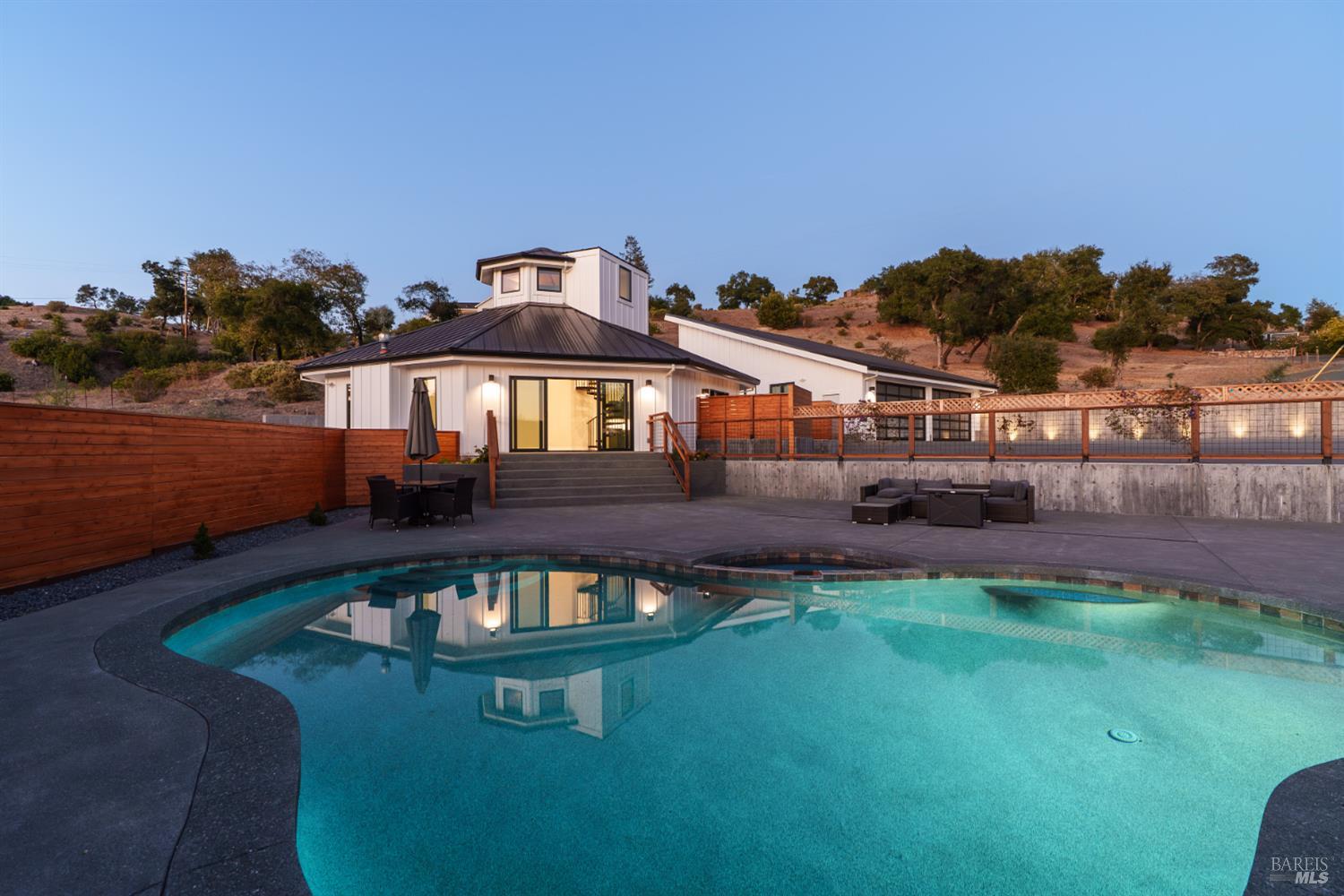 5463 Dana Drive Santa Rosa CA 95404