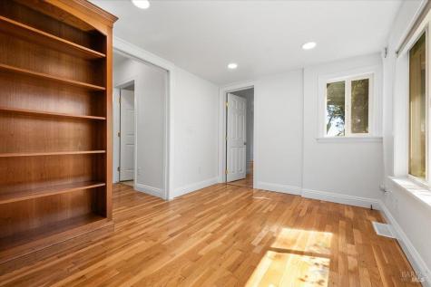 635 Goodwin Avenue Penngrove CA 94951