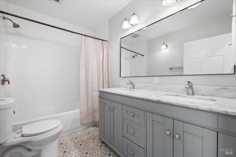 635 Goodwin Avenue Penngrove CA 94951