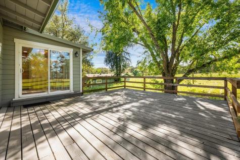 635 Goodwin Avenue Penngrove CA 94951