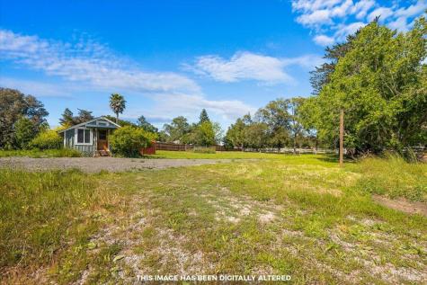635 Goodwin Avenue Penngrove CA 94951
