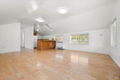 635 Goodwin Avenue Penngrove CA 94951