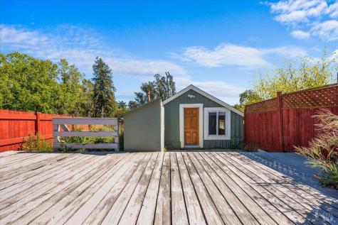 635 Goodwin Avenue Penngrove CA 94951
