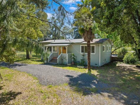 635 Goodwin Avenue Penngrove CA 94951