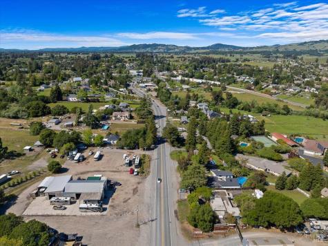 635 Goodwin Avenue Penngrove CA 94951