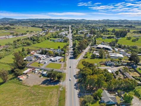 635 Goodwin Avenue Penngrove CA 94951