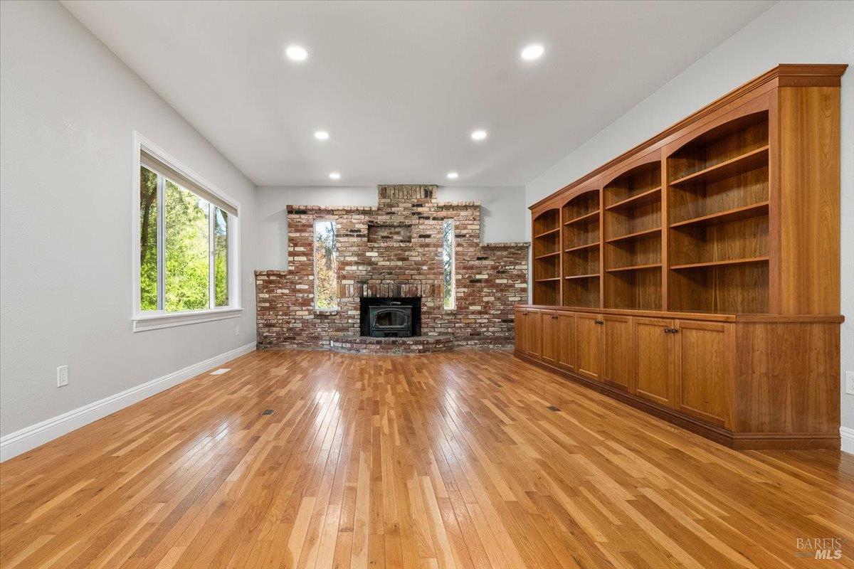635 Goodwin Avenue Penngrove CA 94951