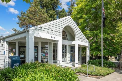 635 Goodwin Avenue Penngrove CA 94951