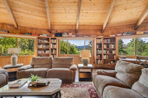 7361 Hidden Lake Road Forestville CA 95436