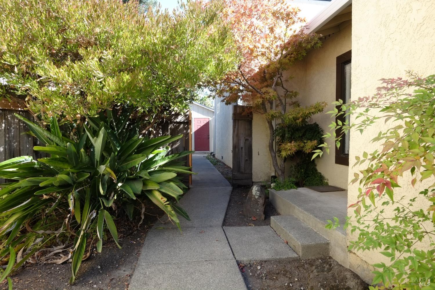 209 Prince Albert Court Petaluma CA 94954