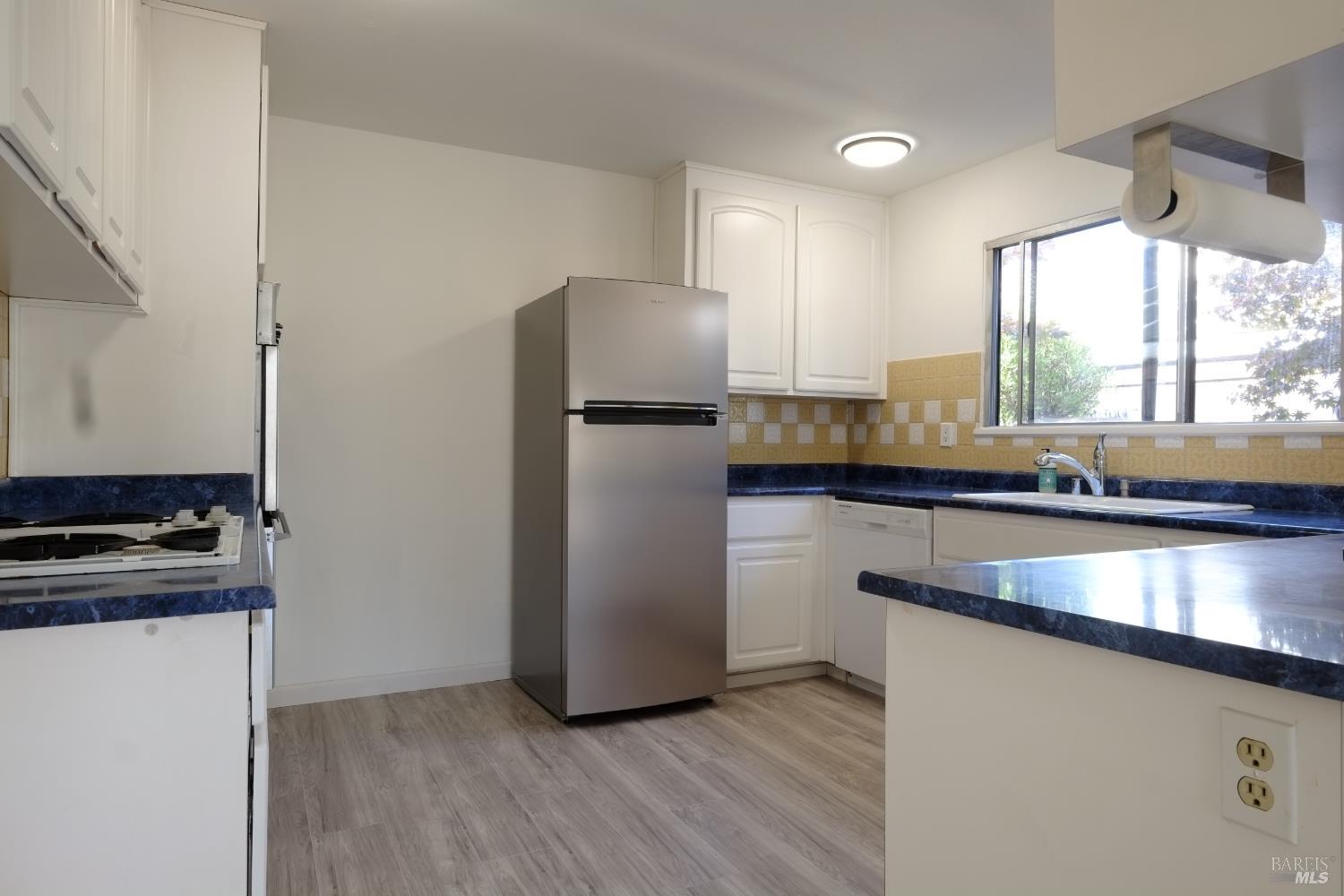 209 Prince Albert Court Petaluma CA 94954
